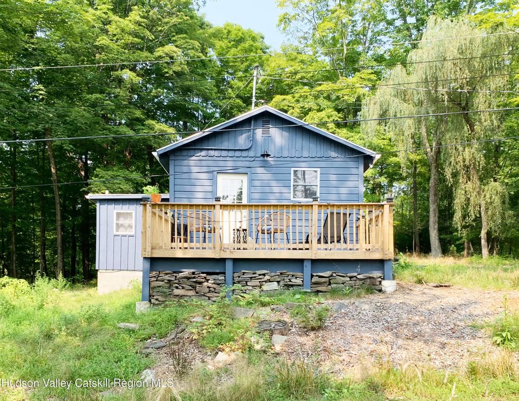 2465 Glasco Turnpike 2, Woodstock