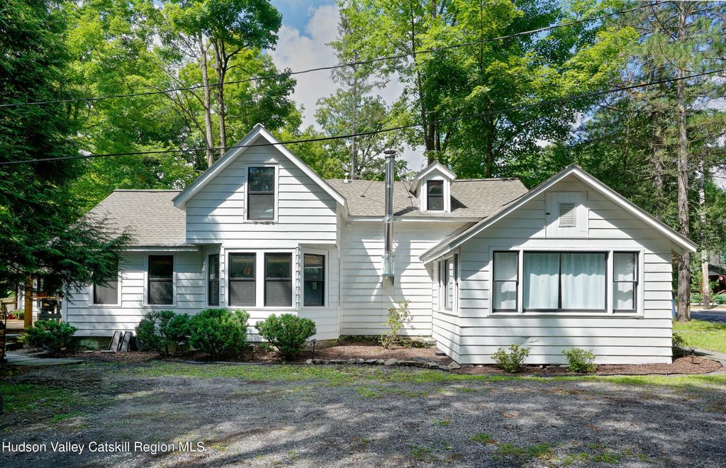 145 Tinker Street, Woodstock