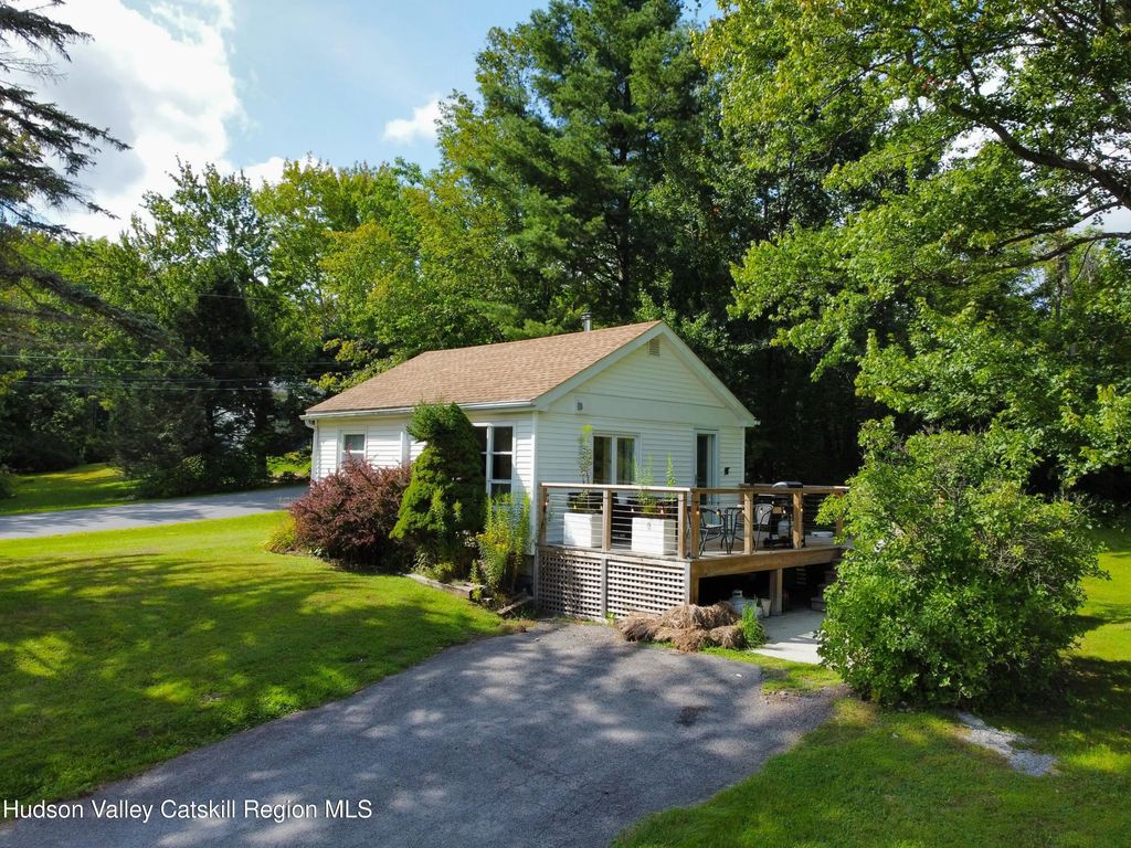 136 Penrose Park, Tannersville