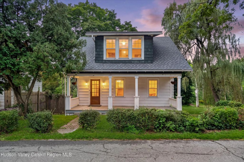 71 North Road, Highland