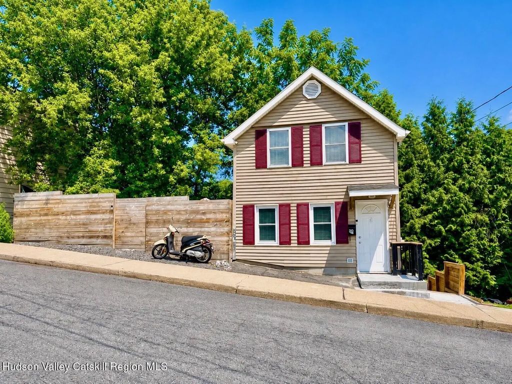 30 Sycamore Street, Kingston