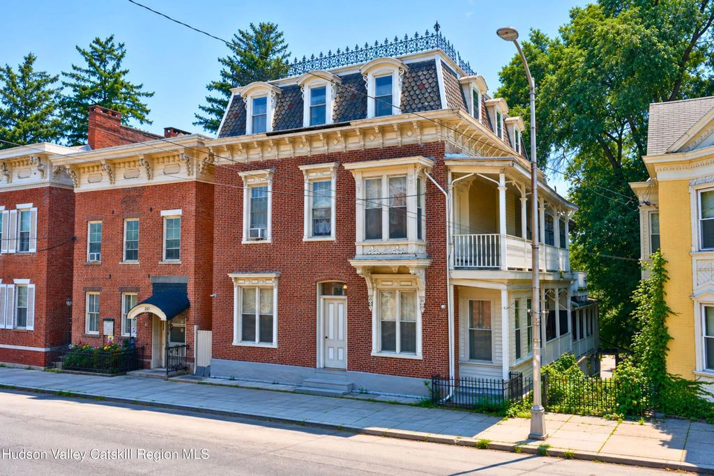 261 Main Street, Catskill