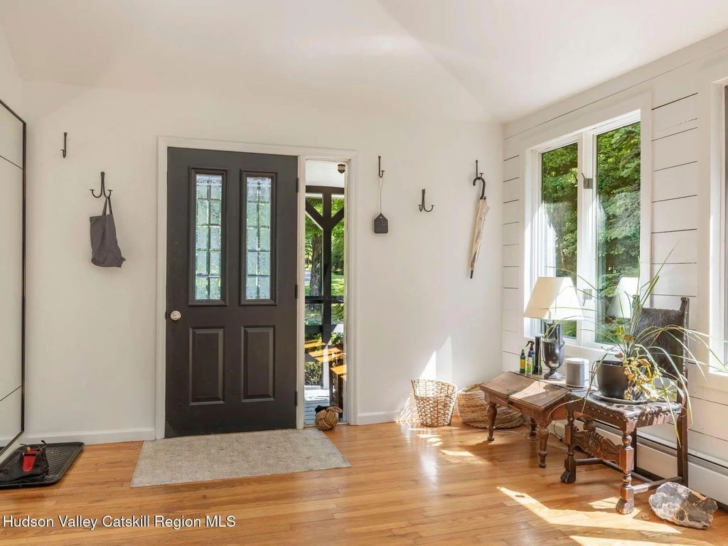43 Cole Bank Road, Saugerties