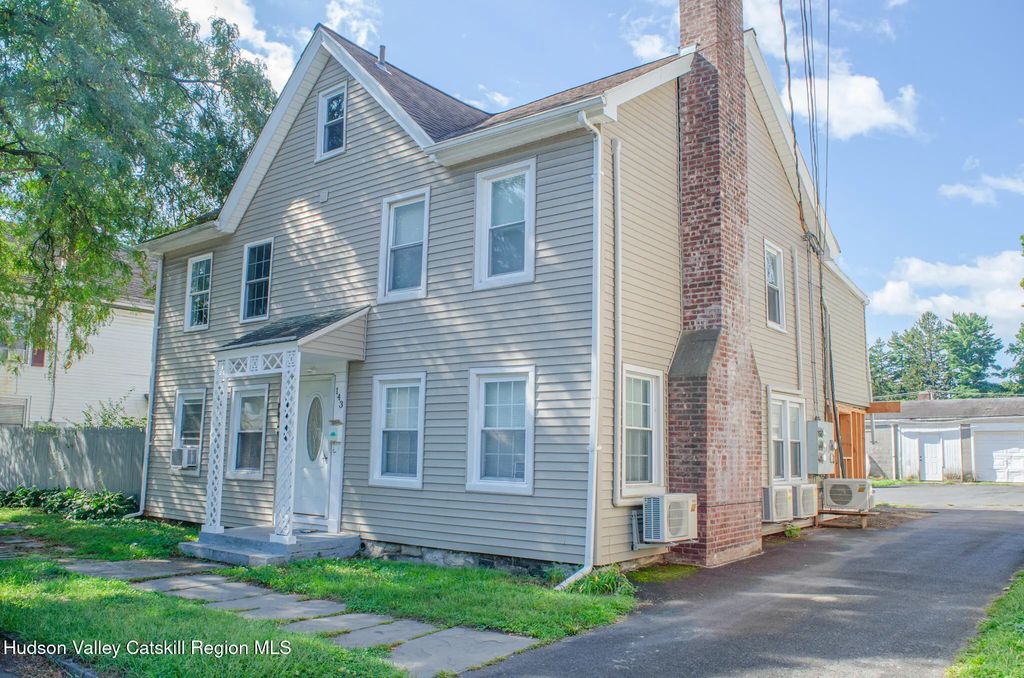 143 Clinton Avenue, Kingston