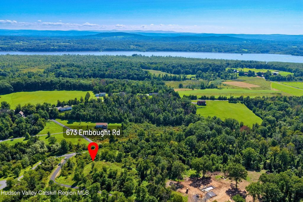 673 Embought Road, Catskill