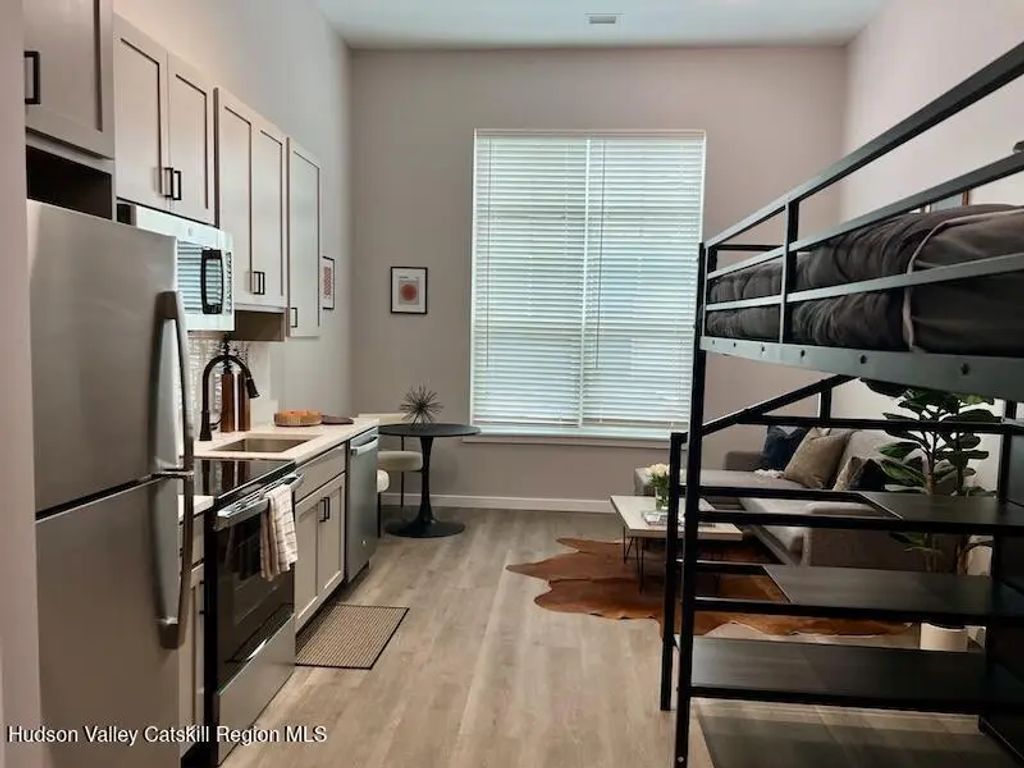 110 Cornell Street 1131, Kingston
