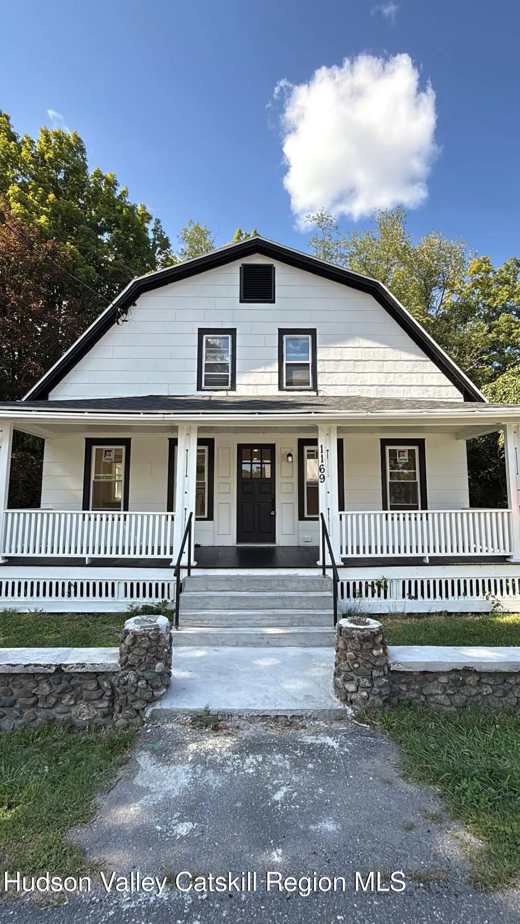 1169 New York 295, East Chatham