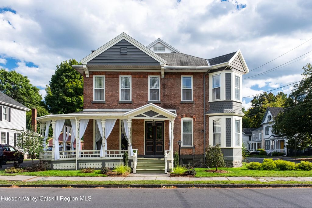 38 Maiden Lane, Kingston
