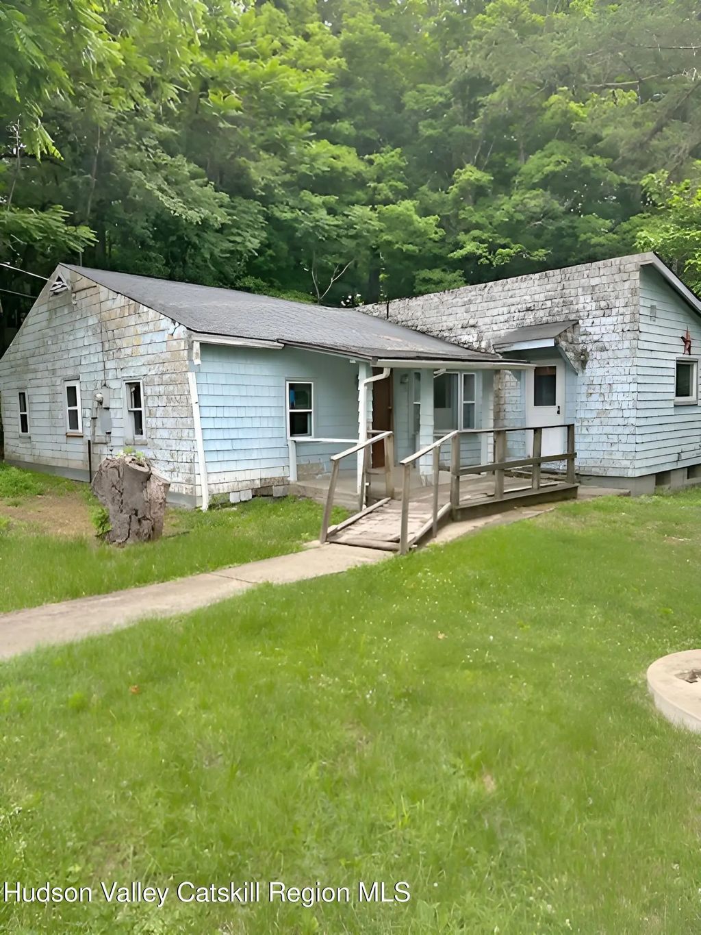 12 White Road, Saugerties