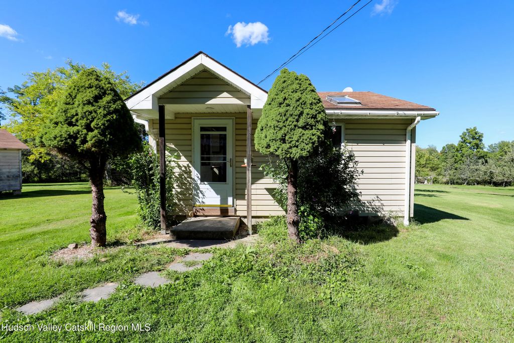 147 Rock Hill Road, High Falls