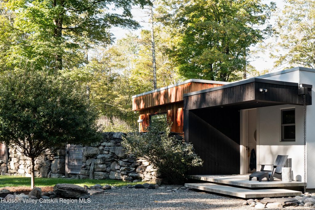 45-47 Haviland Court, Saugerties