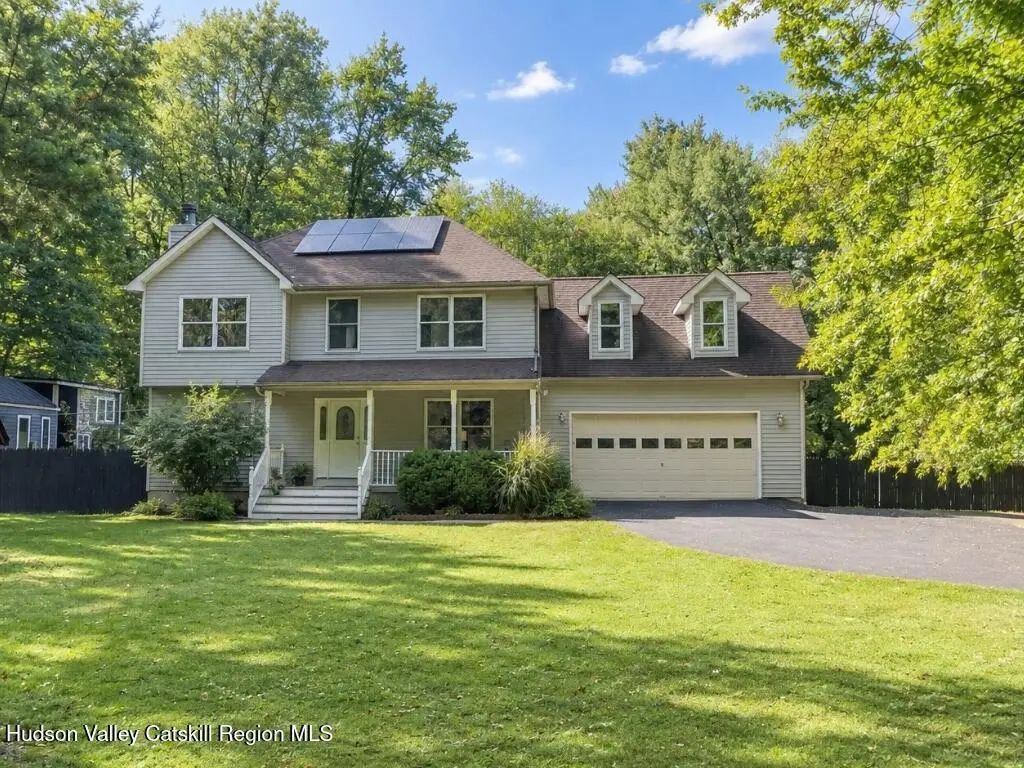 25 Gardiner Park, New Paltz