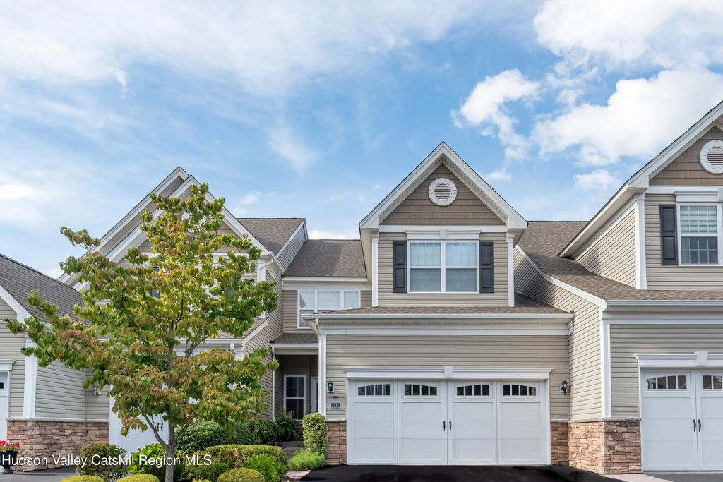 11 Pritchard Court, Fishkill