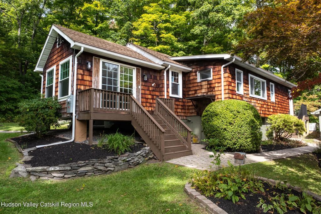 266 Swartekill Road, Highland