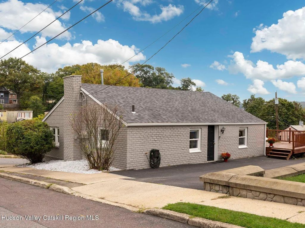 35 Sycamore Street, Kingston