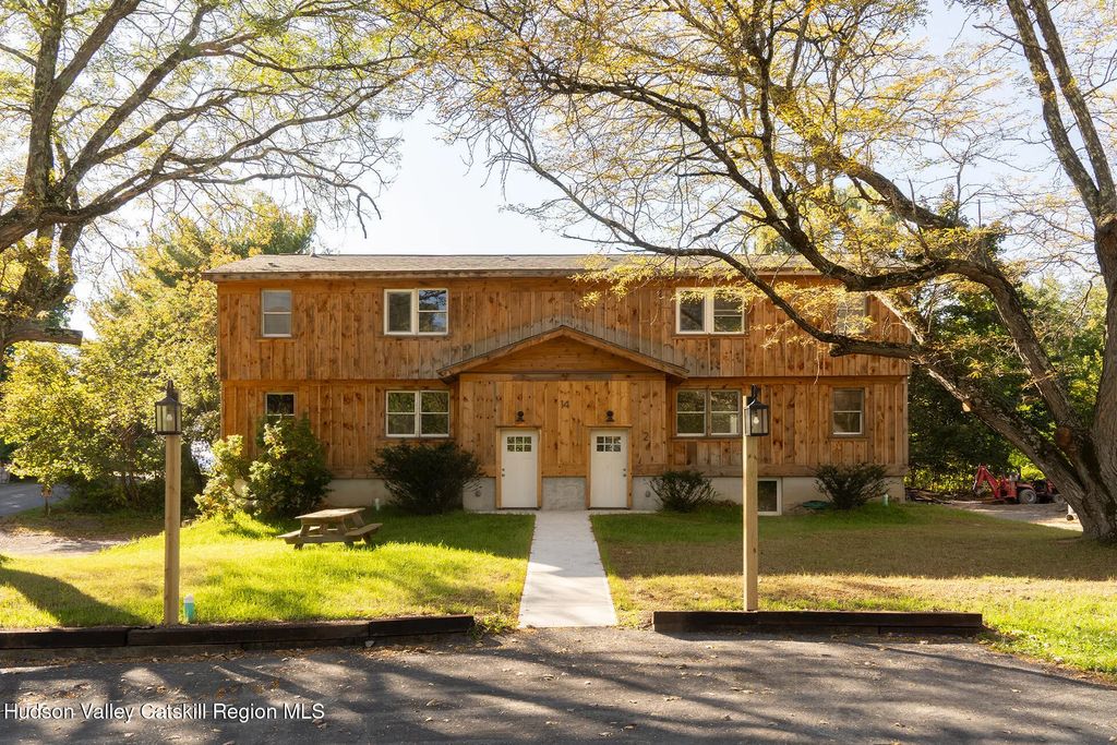 10-14 Pony Lane, Catskill