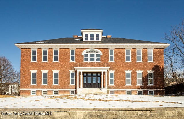 32-40 Allen Street, Hudson