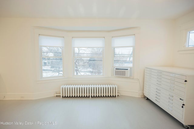 609 Warren Street 3, Hudson