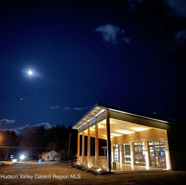 261 Tinker Street, Woodstock