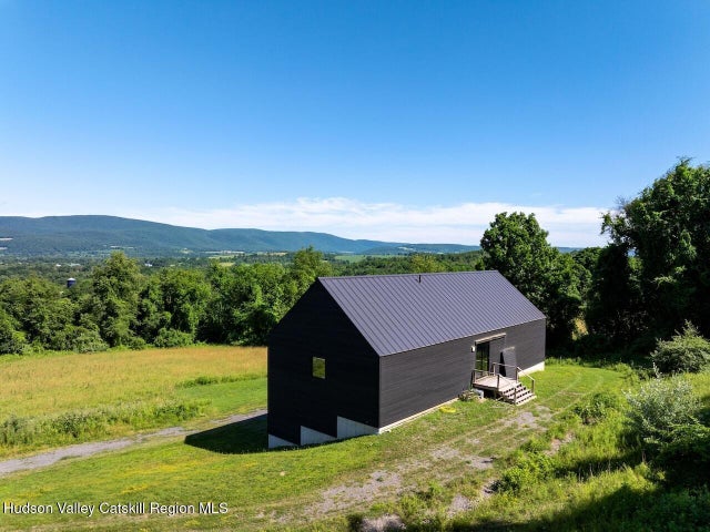 49 High Meadow Road, Copake