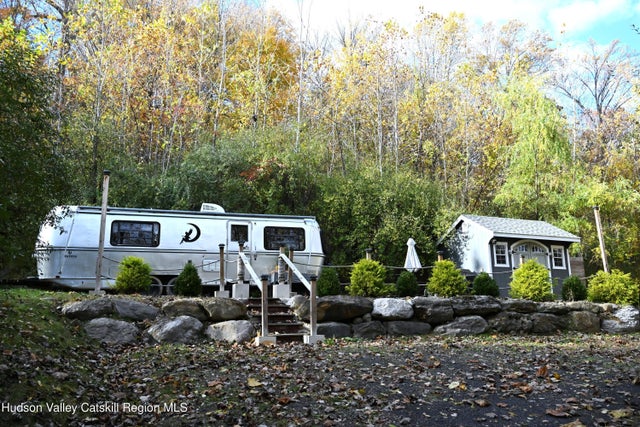 275 Creek Locks Road, Rosendale