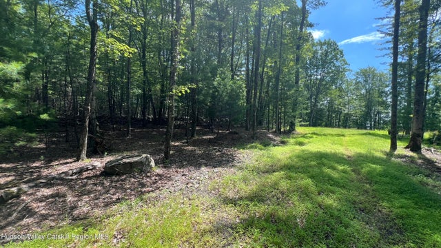 10 Rockaway Road, Accord