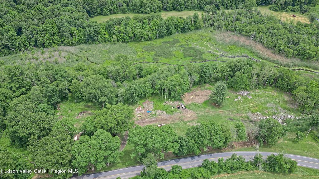 1780 County Route 22, Valatie