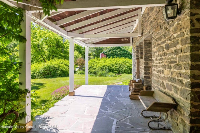 1716 Route 212, Saugerties