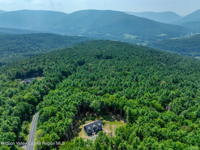 196 Fawn Hill Road, Lexington