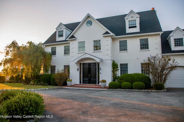 20 Orchard Hill Drive, Millbrook