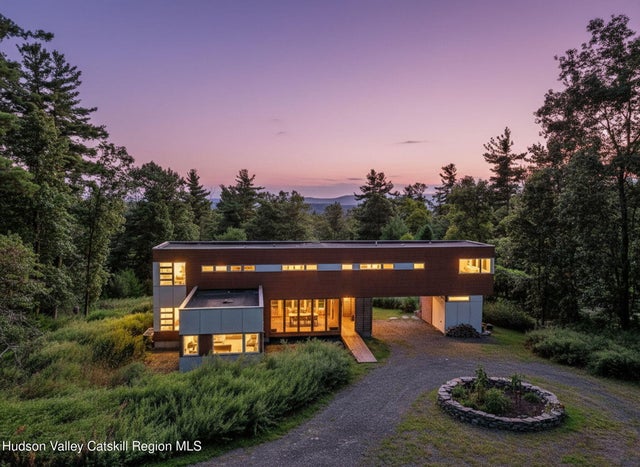 53 Freeman Avery Road, Olivebridge