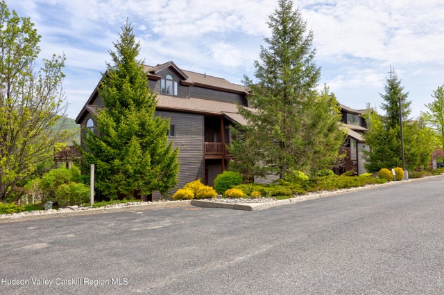 73 Liftside Drive B1, Hunter