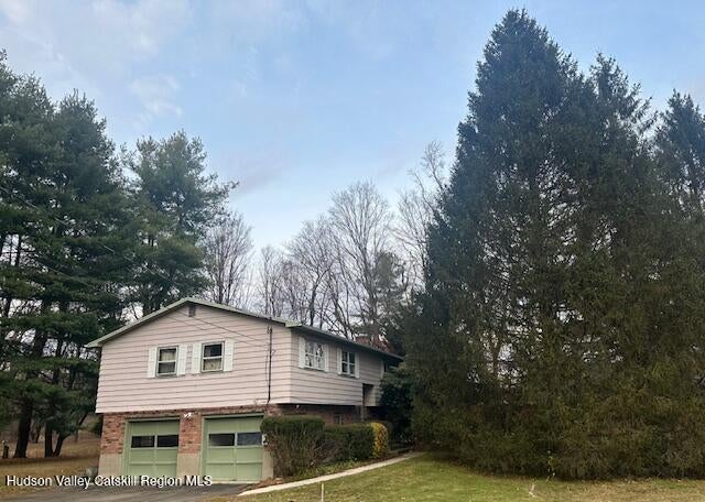 86 Pine Bush Road, Stone Ridge
