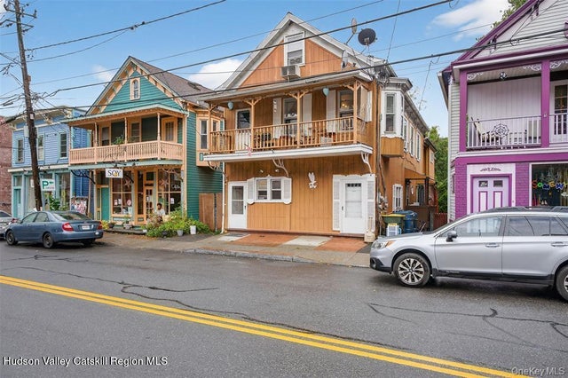 423 Main Street, Rosendale