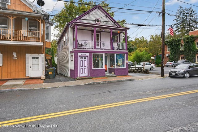 425 Main Street, Rosendale