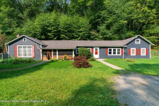 3271 Route 212, Bearsville