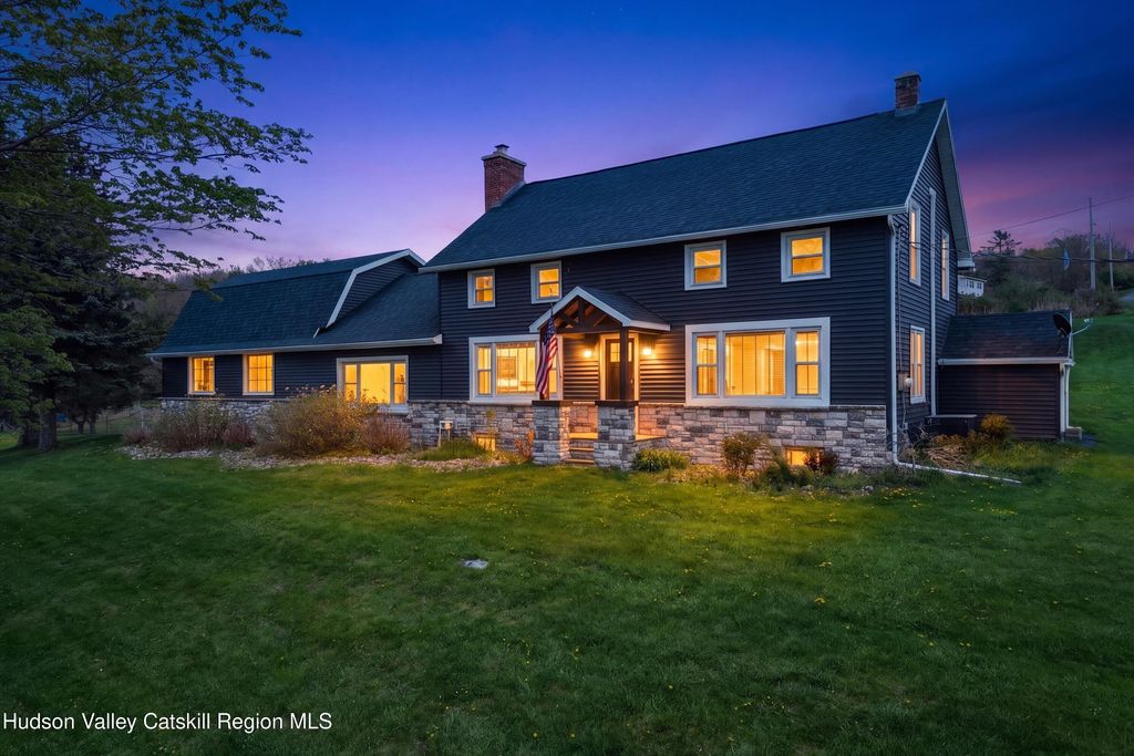 106 Mosher Road, Averill Park