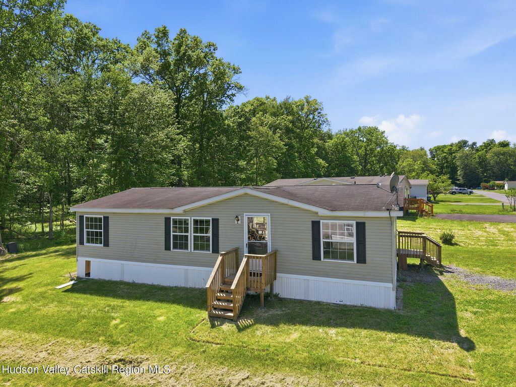 59 Deer Haven Lane, Gardiner