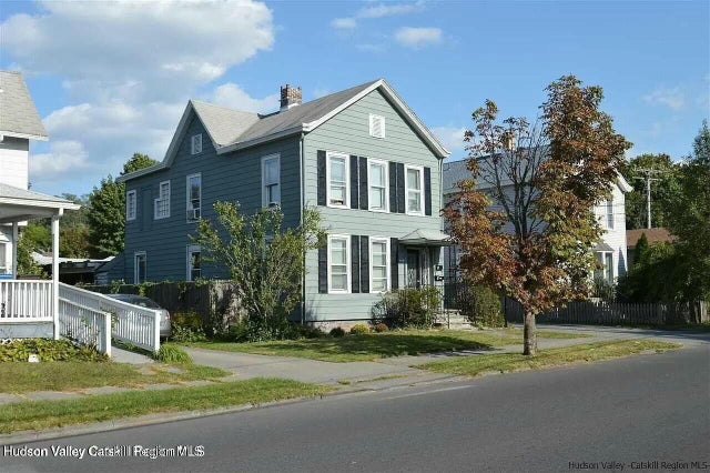 192 Foxhall Avenue, Kingston