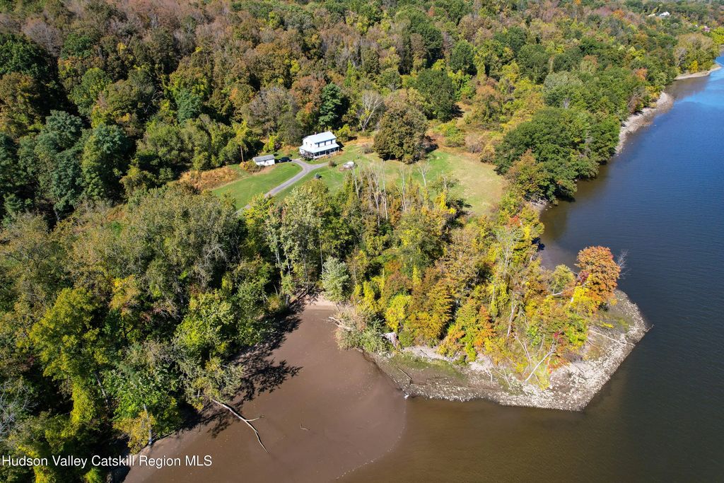 219-237 Swezey Road, Coxsackie