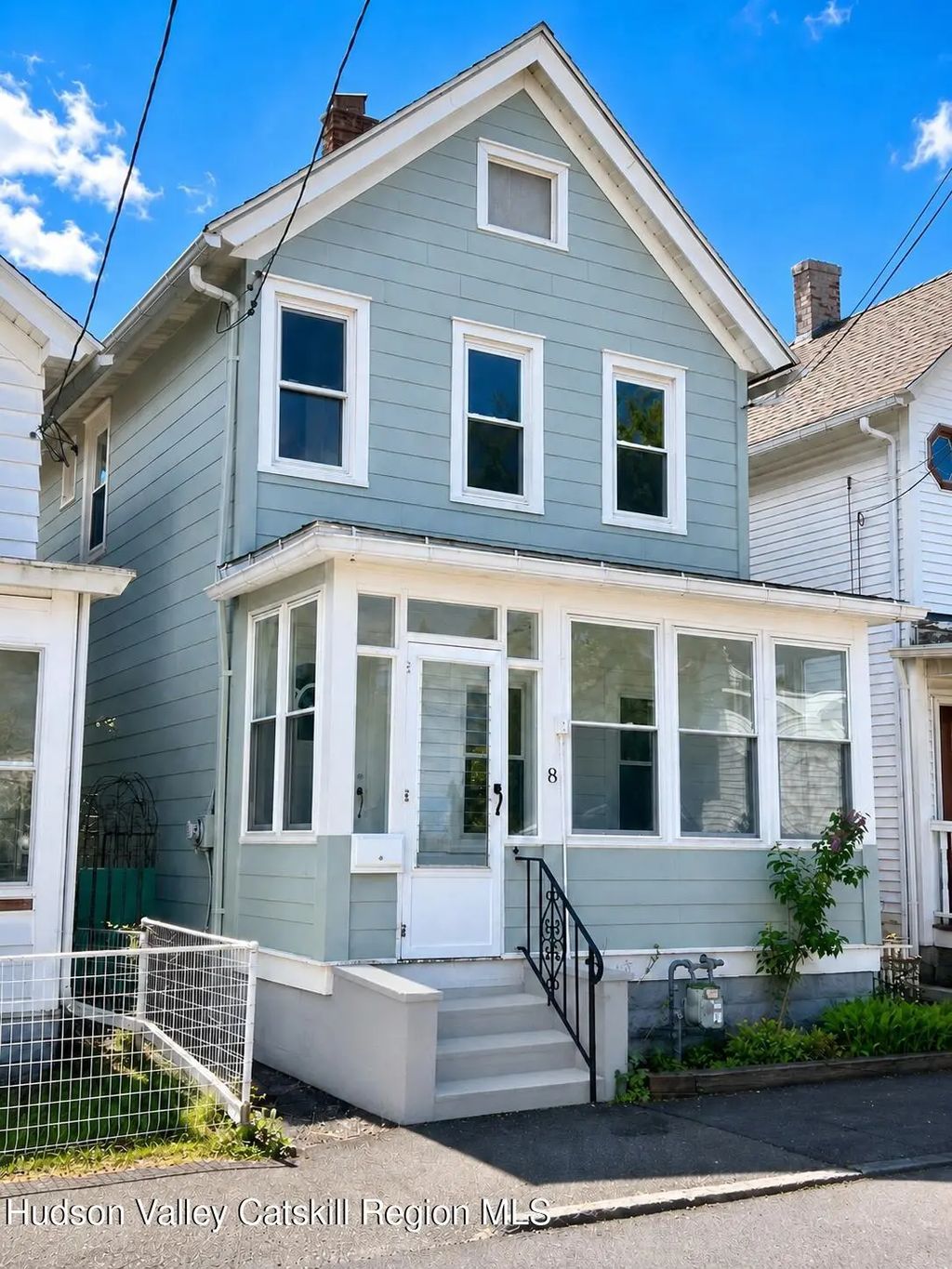 8 Hilton Place, Kingston