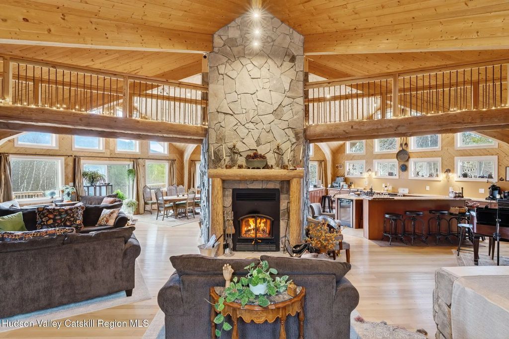 100 Wilderness Dr Exd, East Jewett