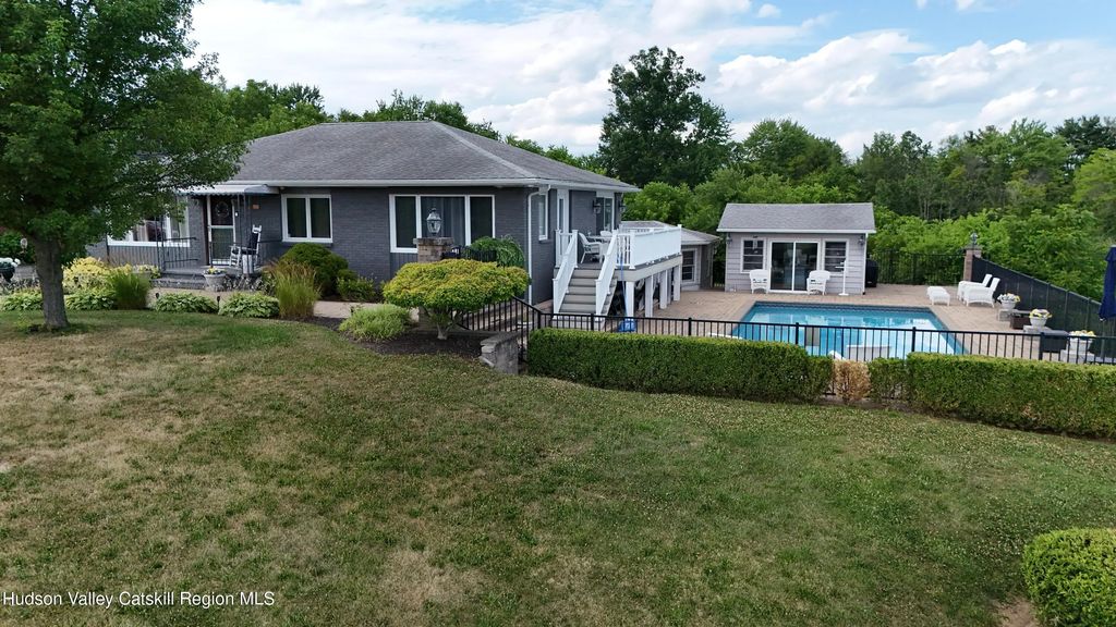 39 Market Street, Glasco