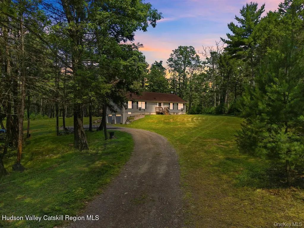 630 Ashokan Road, Kingston