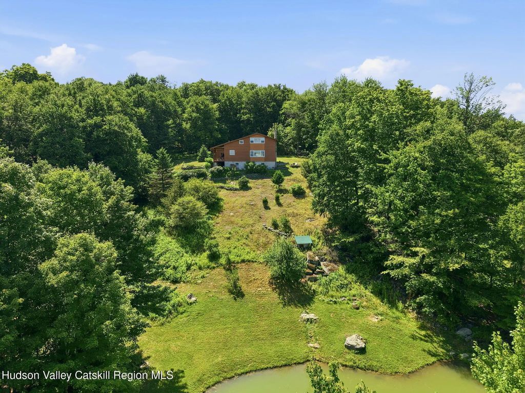 155 Messenger Road, Grahamsville