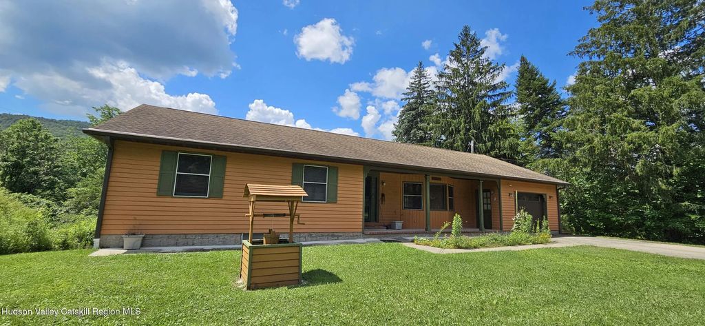 696 County Road 3, Margaretville