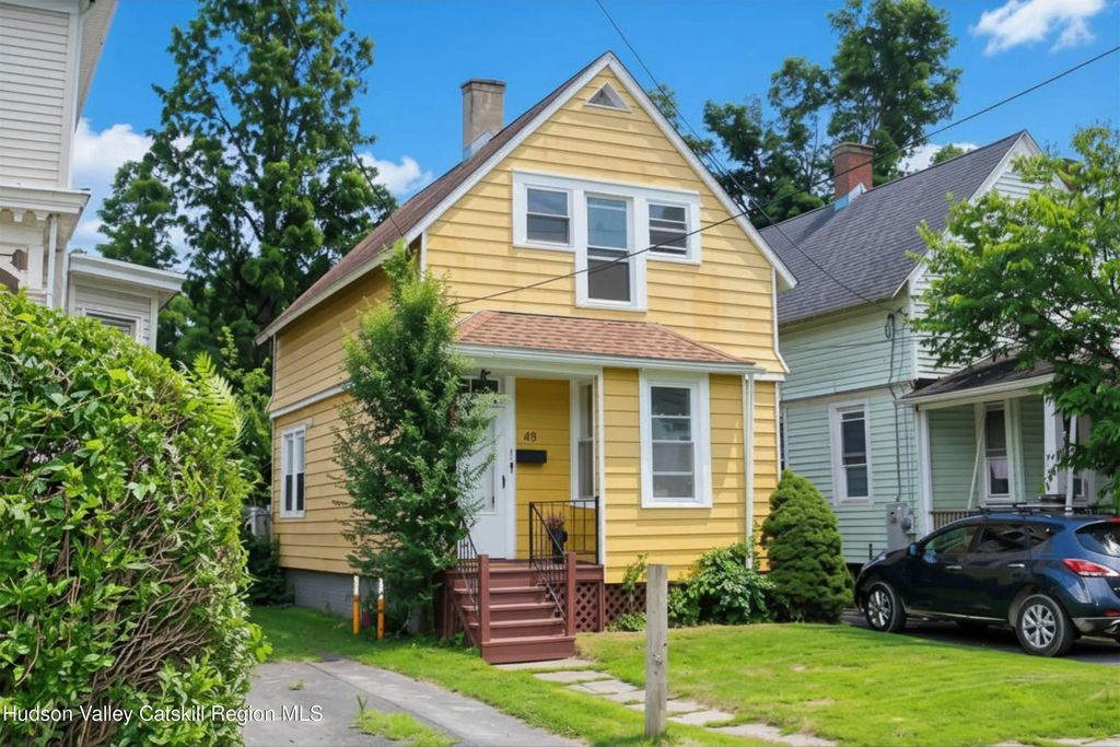 48 Elmendorf Street, Kingston