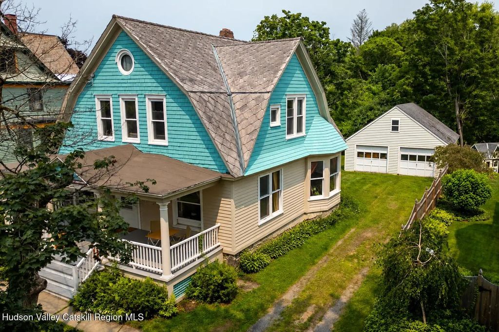 8 Prospect Street, Coxsackie