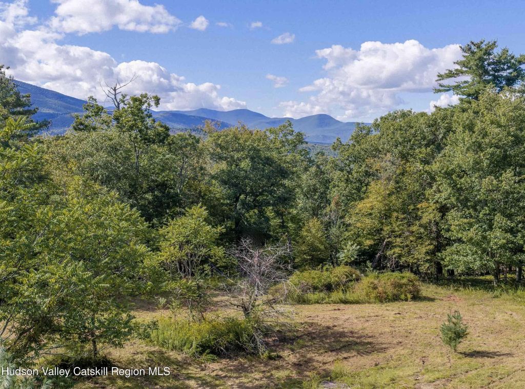 688 Vly Road, Olivebridge