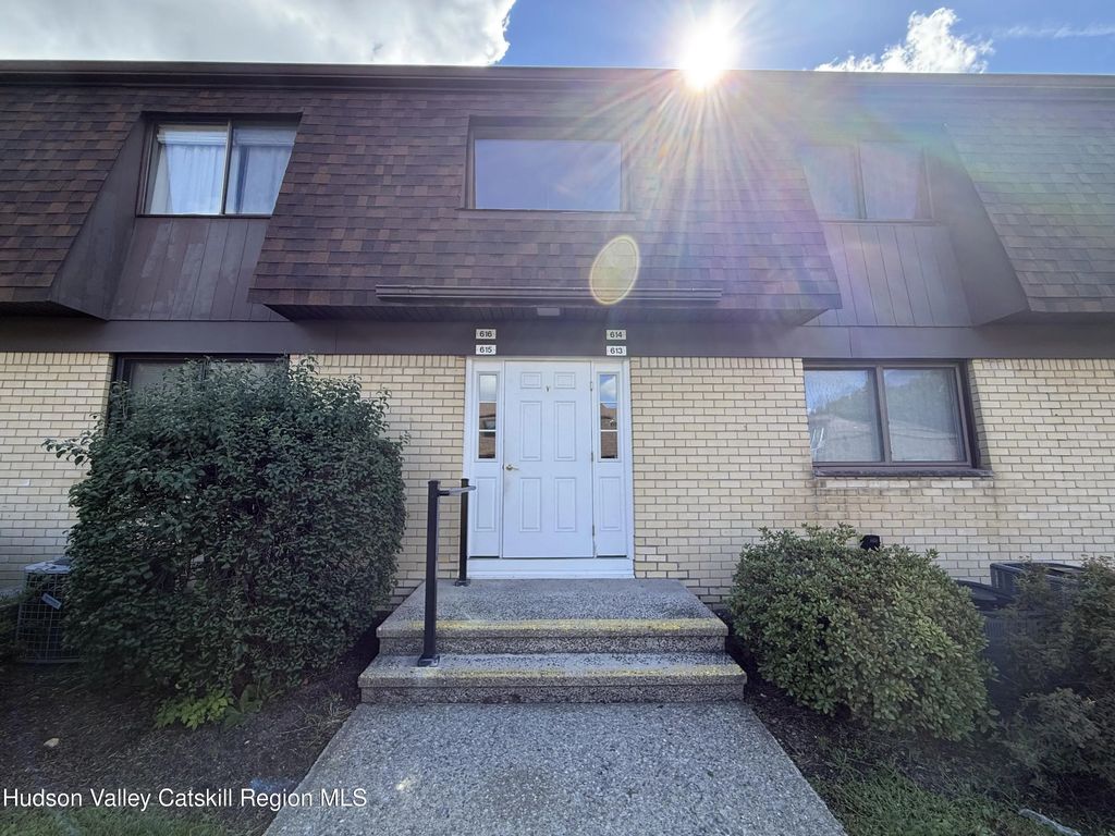 616 Cherry Hill Drive, Poughkeepsie